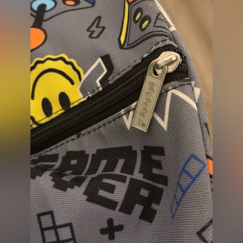 Iscream Duffle Bag - Picture 2 of 6